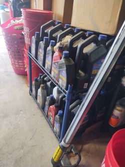 Used Engine Oil Free Must Pick Up