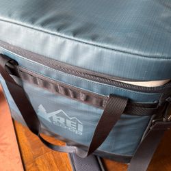 REI Cooler Like New Condition