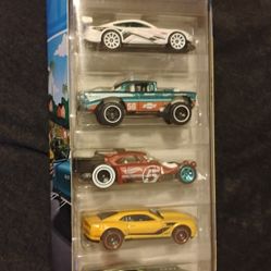 Hot Wheels Car Meet 5 Pack (Read Description) 