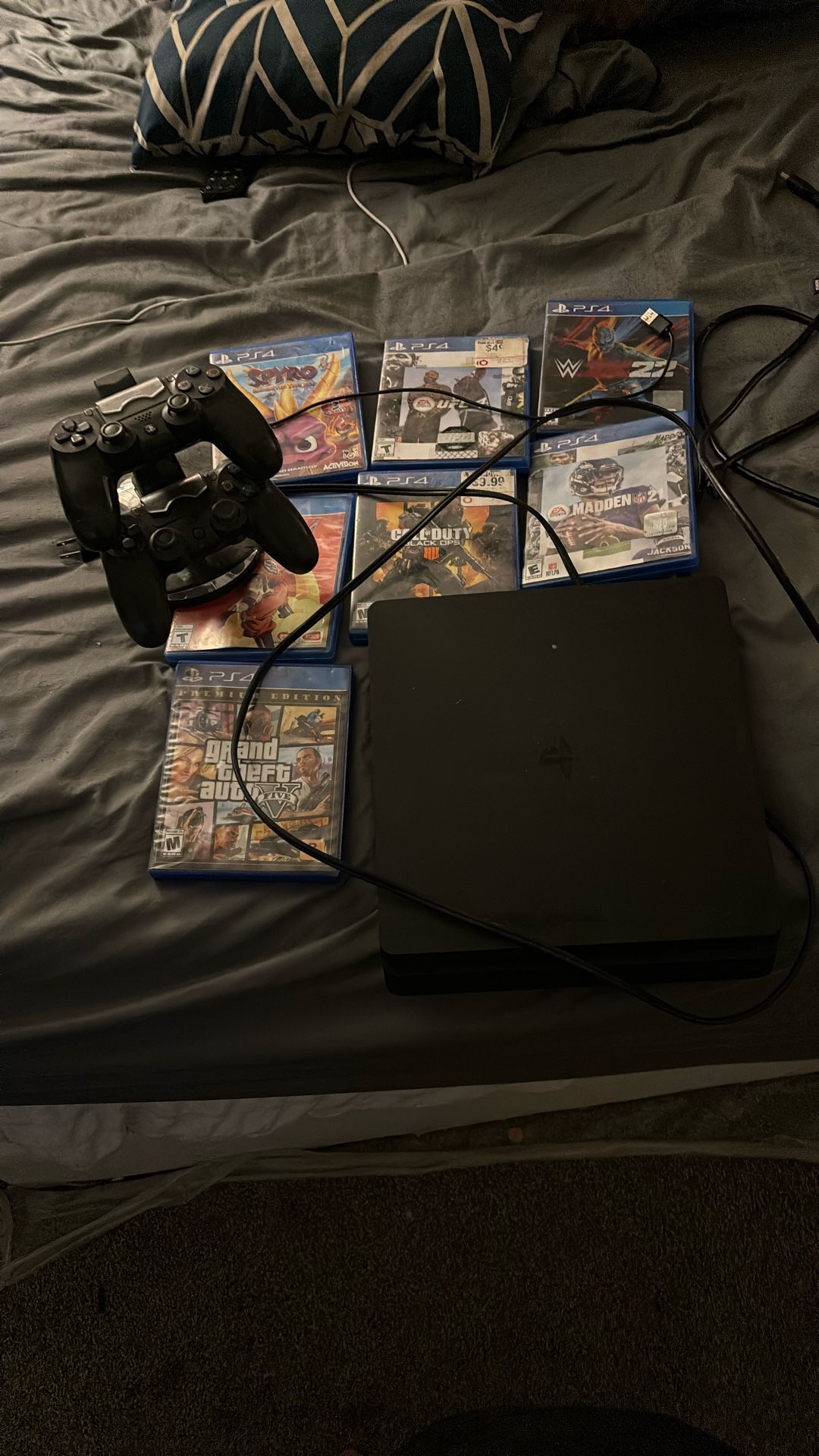 PS4