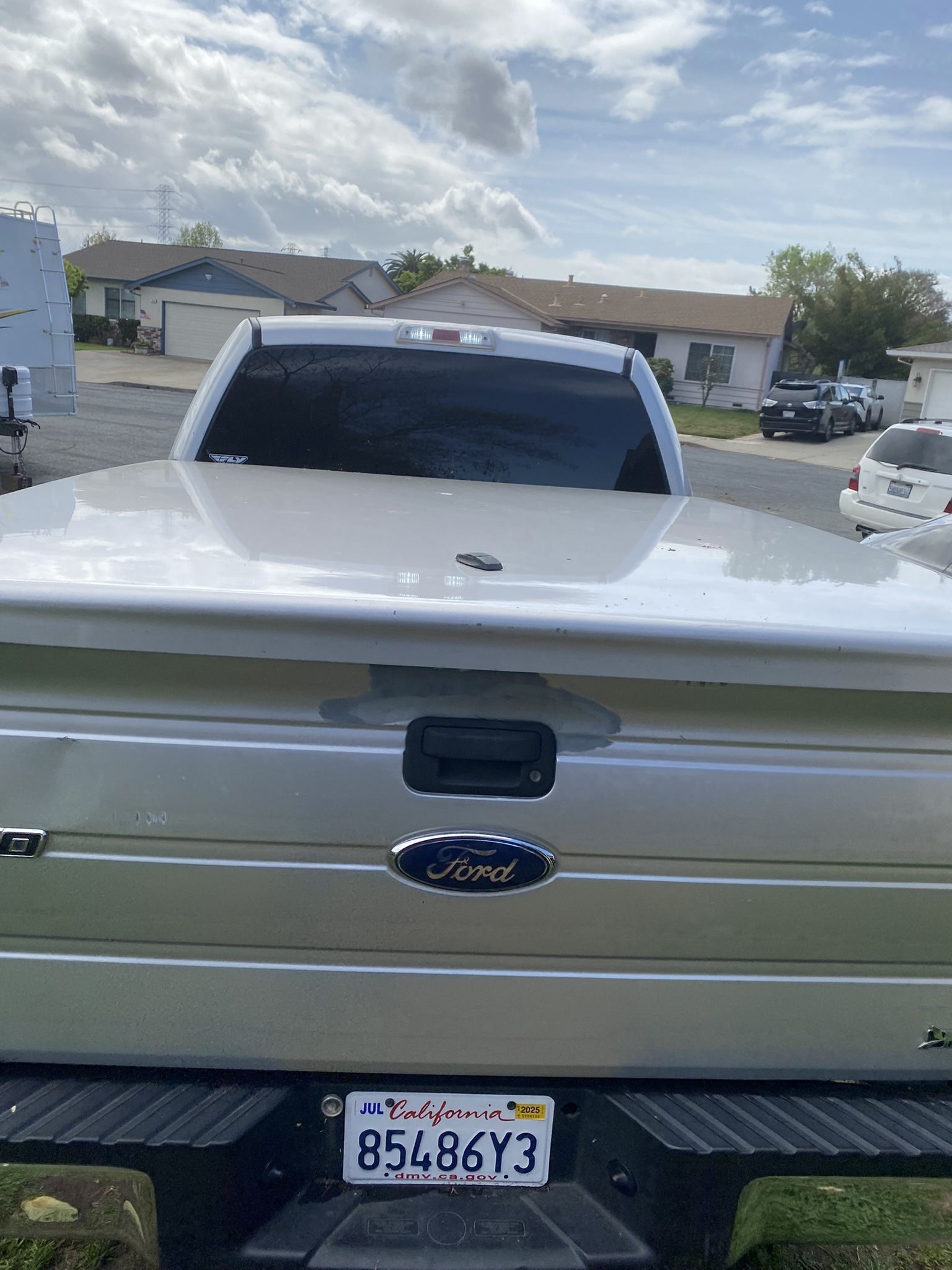 Bed Cover Ford F150 6 Feet Long Mid Size
