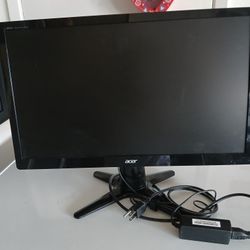 Acer Monitor 1  feet 2 Inchee Long X 1 feet Tall. 