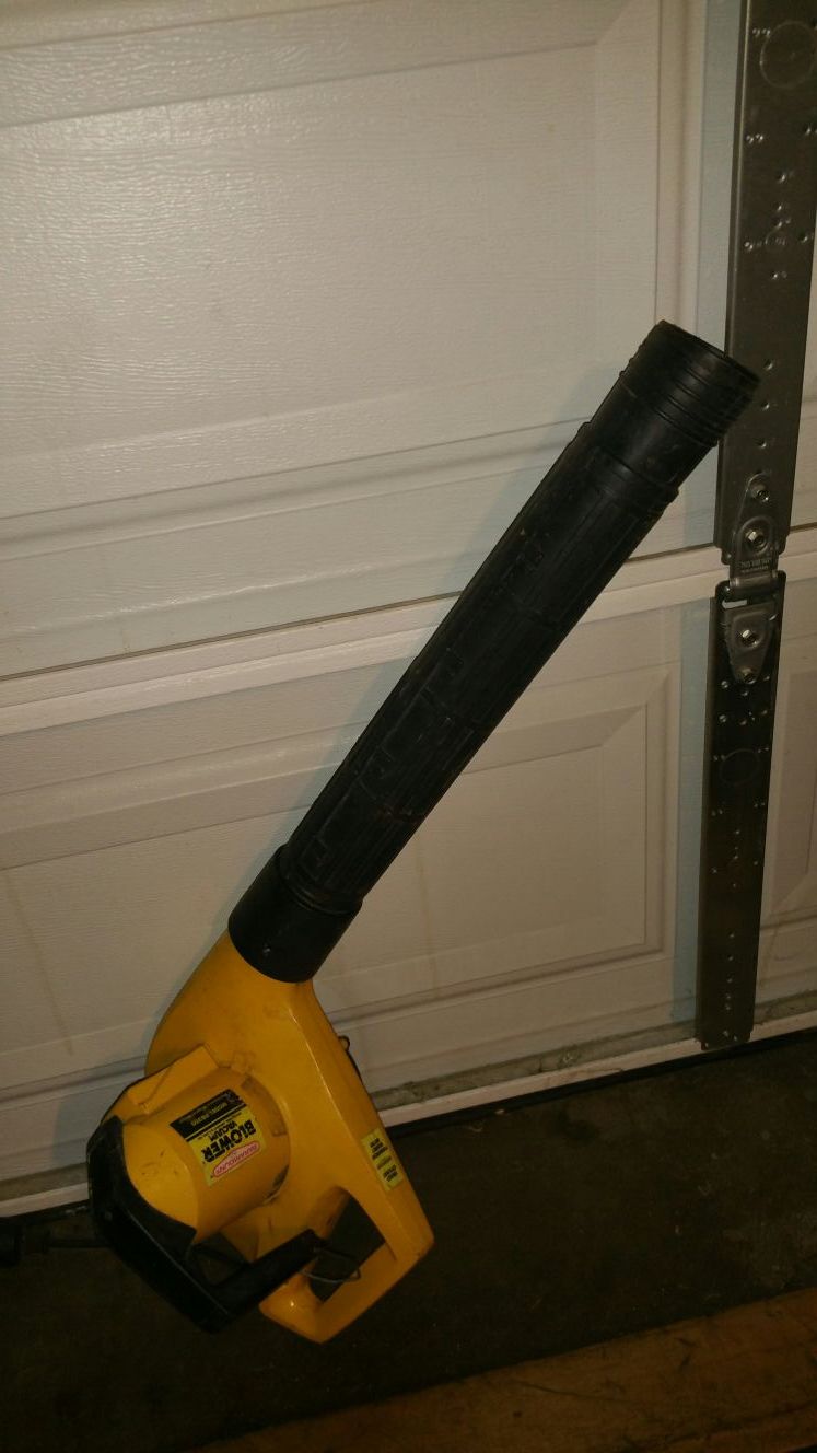 Yellow Paramount Electric Leaf Blower Vacuum