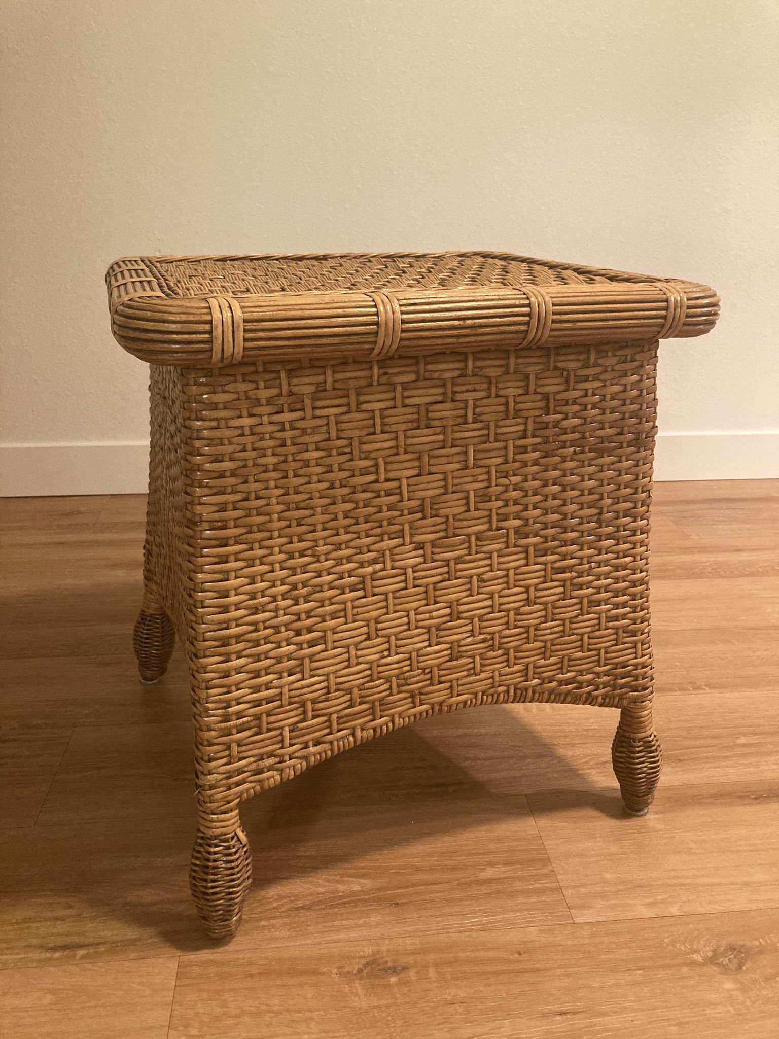 Wicker End Table (1)