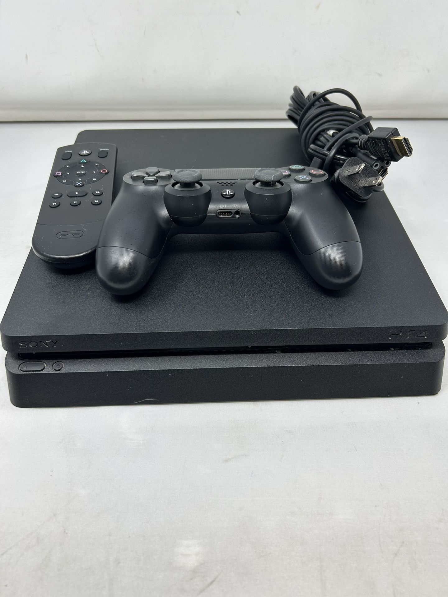 PS4 Slim