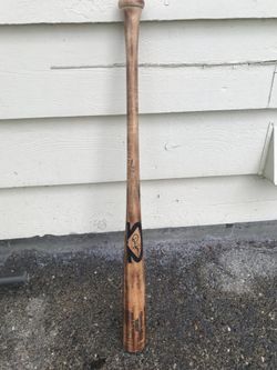 Professional grade Maple Baseball bat