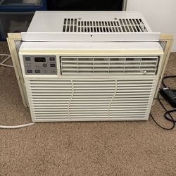 Air Condición Works  Good 
