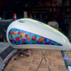 Kustom Paint , Pinstriping, Art