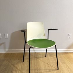 Catifa 46 Chair