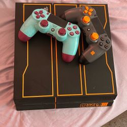 Call Of Duty Ps4 With 2 Controllers 