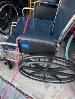Medline Manual Wheelchair 24” wide