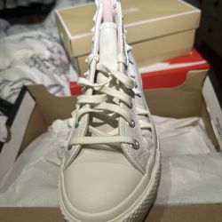Converse 9.5