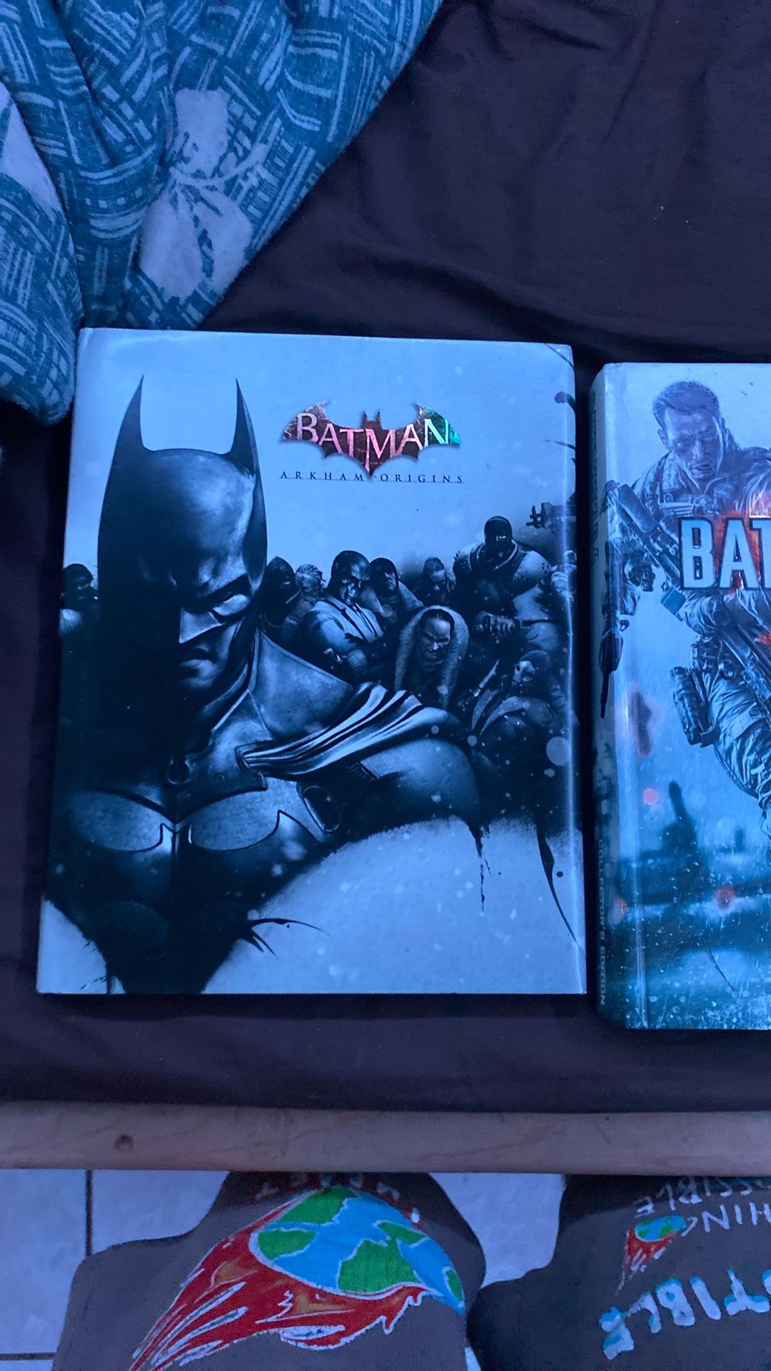 hard cover batman and battlefield 4 game book