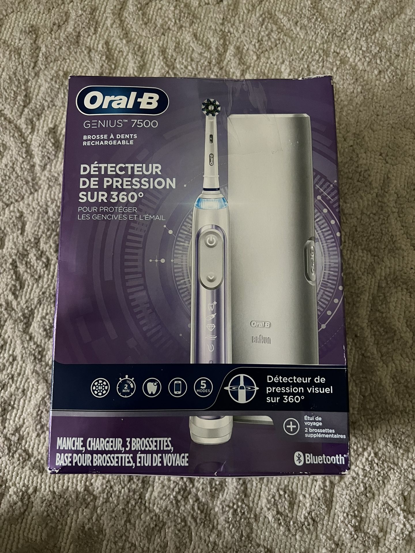 Oral-B Genius 7500 Power Rechargeable Electric Toothbrush & Case in White OB, 2 brush heads