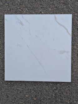 New, unused, 84 sq ft Florentine color Dal-Tile porcelon tile!