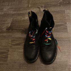 Dr.martens Pride Collection 