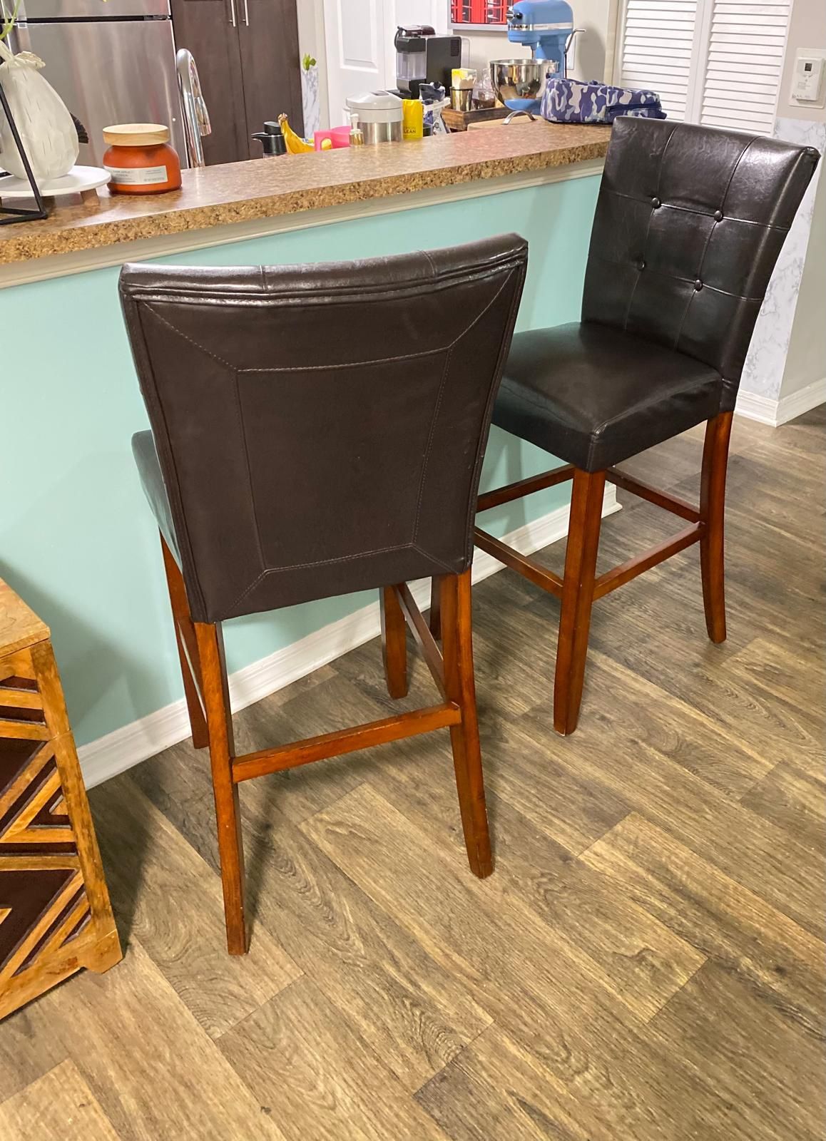 2 Bar counter chairs