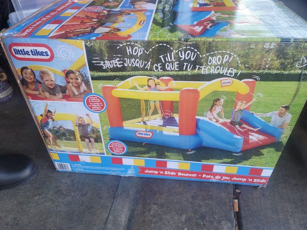 Little Tikes Bounce House