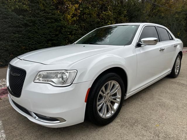 2016 Chrysler 300C