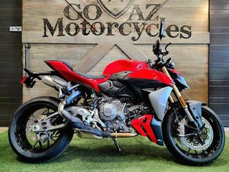 2025 Ducati Streetfighter V2