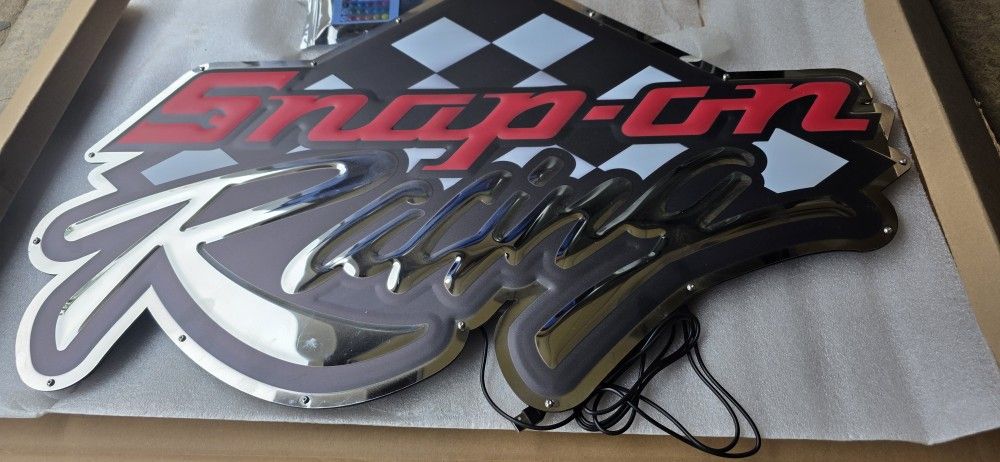 Snapon Led Sign