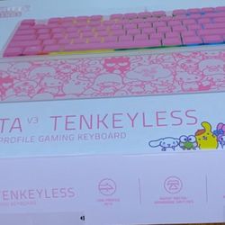 NEW IN BOX HELLO KITTY KEYBOARD WITH ARM REST