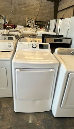 Midea Basic Dryer White with SensorDry