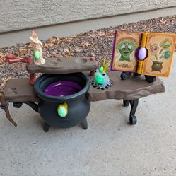 Little Tikes Magic Workshop Cauldron