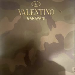 Valentino Garvani 