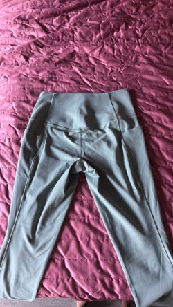 Athleta capri leggings size small