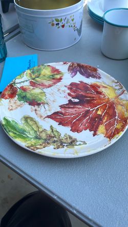 Set of 4 salad plates