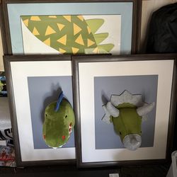 Kids dinosaur room decor