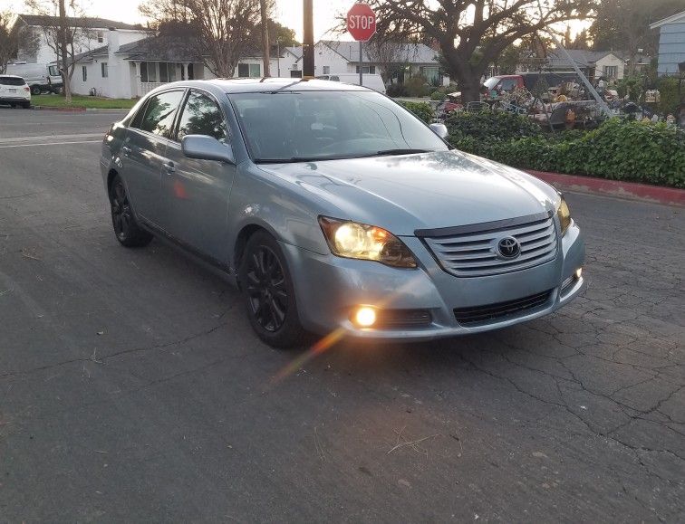 Toyota Avalon Touring Low Miles Clean Title