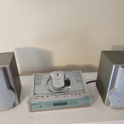Bookshelf CD Stereo System