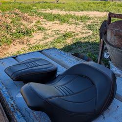 Gel Touring Seat Two Piece 2 Seat Bullet For Road Glide Street Glide Road King, 2009-2023