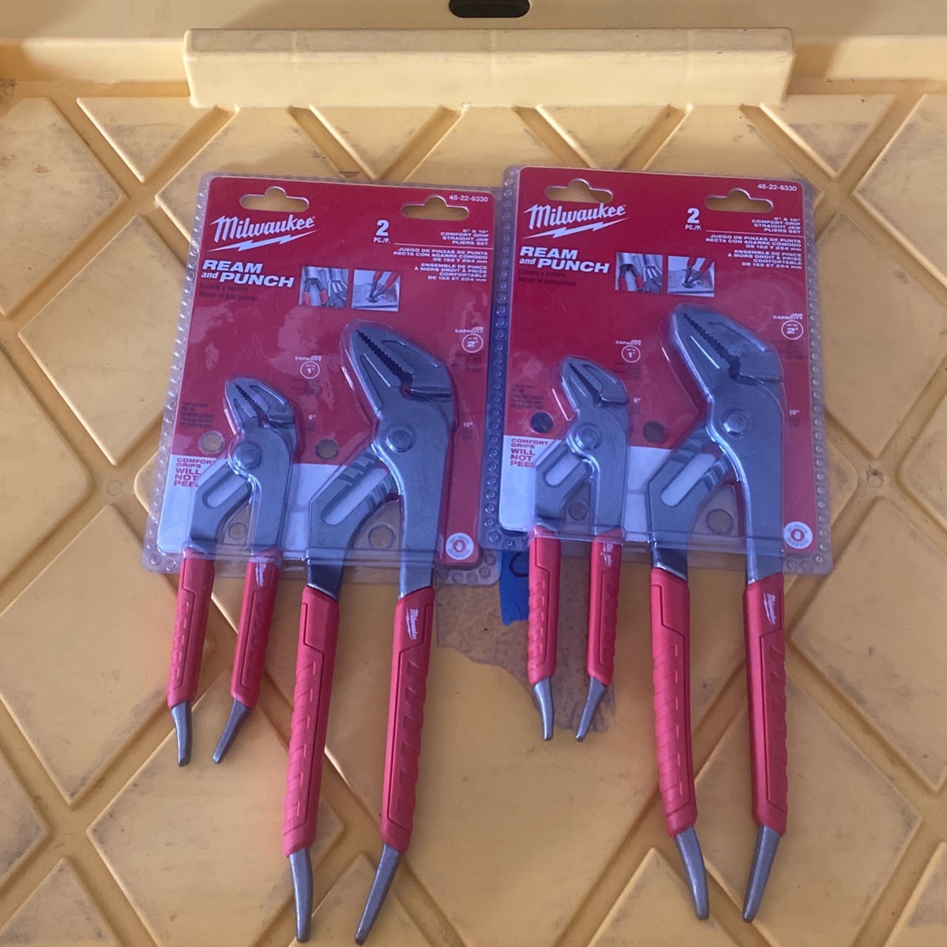 Milwaukee Pliers Set