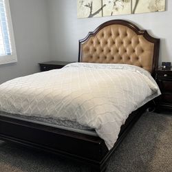 Queen Size Bedroom Set