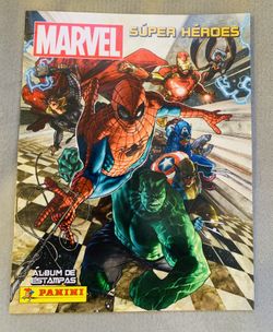 Álbum Panini Marvel Súper Heroes