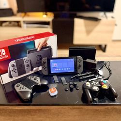 Nintendo Switch Launch Version With RCM Clip