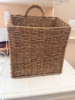Woven Seagrass Storage Hanging Basket with Handle