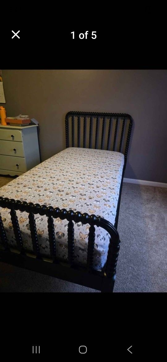 twin bed frame