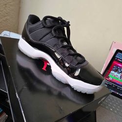 Air Jordan 11 Retro Low 9M