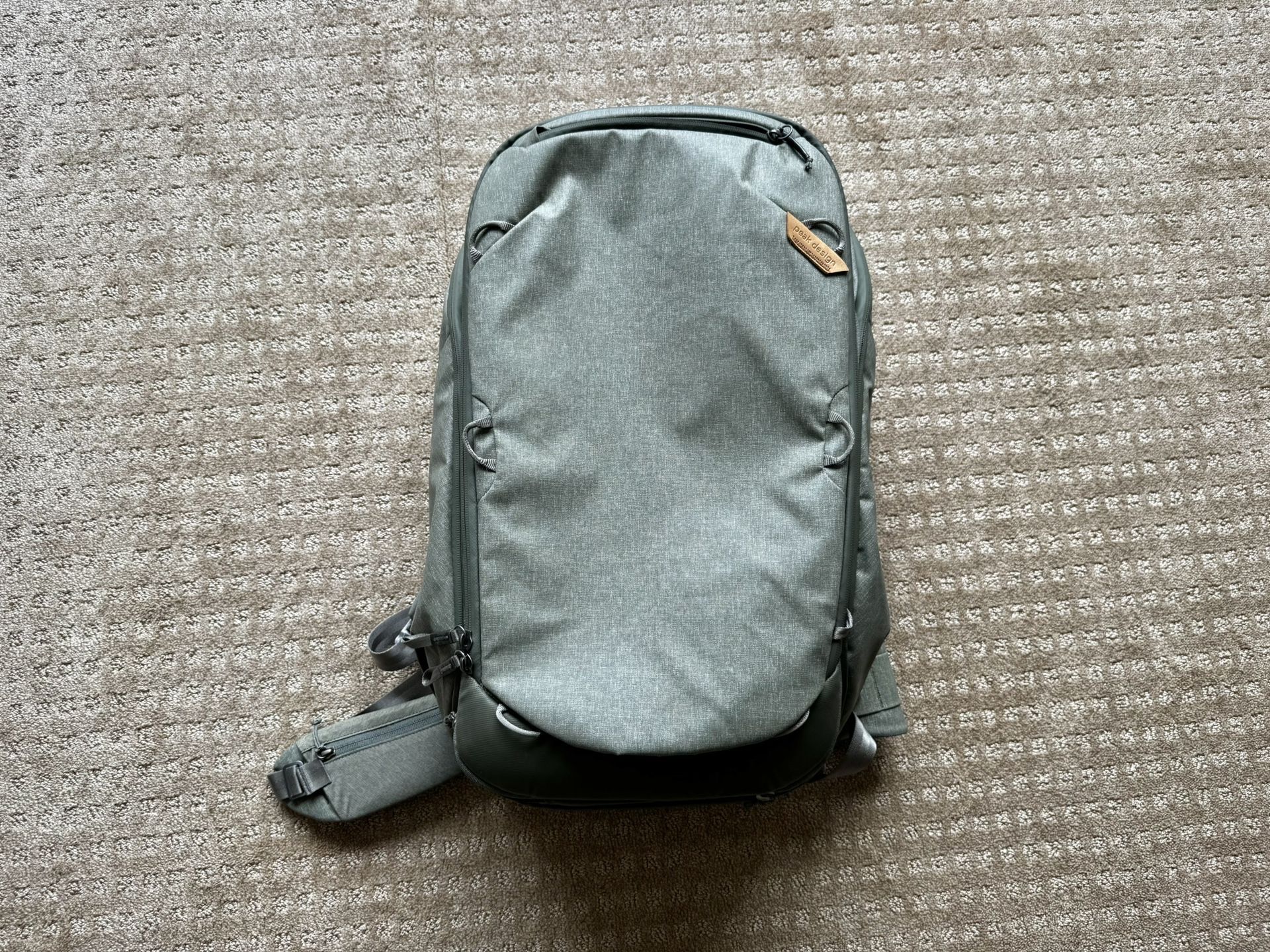 Peak Design Travel Backpack 45L Sage - Great Condition Used