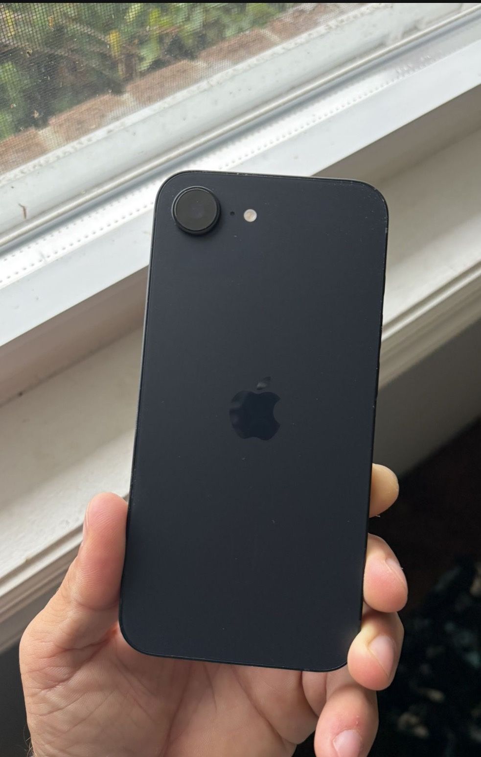 Brand New iPhone 16e 128gb UNLOCKED