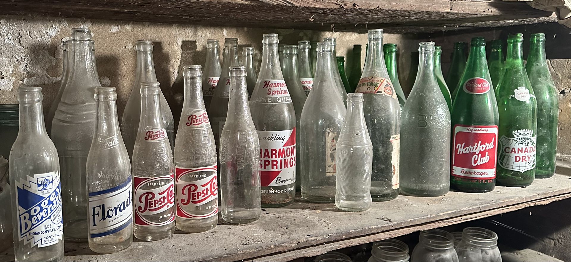 Vintage Old 31 Bottle Lot 
