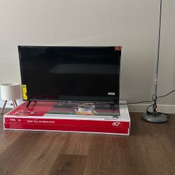 TCL TV 40 inches