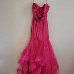 PROM DRESS / EVENING GOWN