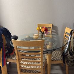 Dining Room Table 