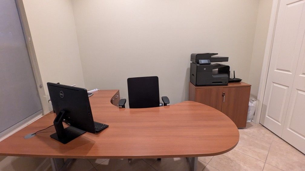 Office Desk