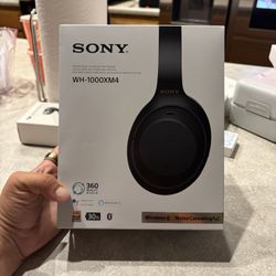 Sony WH-1000XM4 Noise Canceling Overhead Bluetooth Wireless Headphones - Black